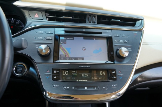 2018 Toyota Avalon Limited (Natl) photo