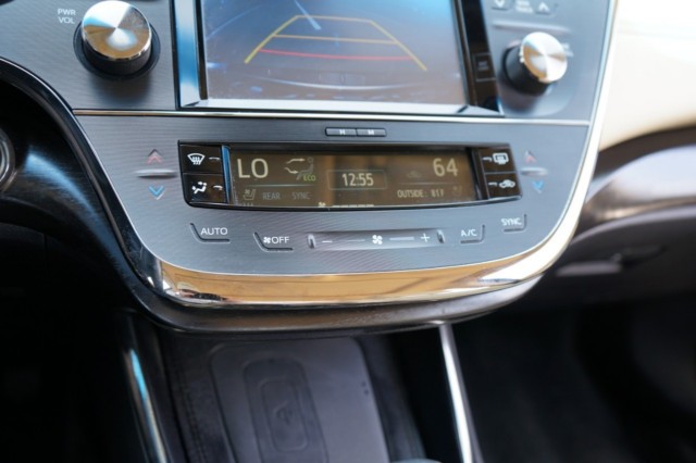 2018 Toyota Avalon Limited (Natl) photo