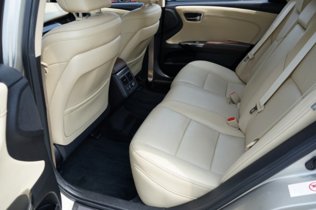 2018 Toyota Avalon Limited (Natl) photo