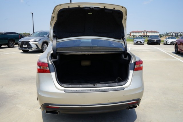 2018 Toyota Avalon Limited (Natl) photo