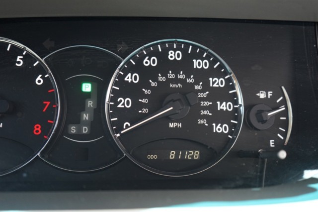 2005 Toyota Avalon XL photo