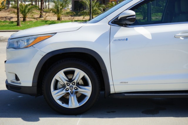 2016 Toyota Highlander Hybrid AWD 4dr Limited (Natl) photo