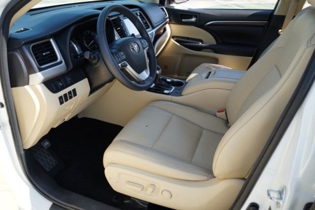 2016 Toyota Highlander Hybrid AWD 4dr Limited (Natl) photo