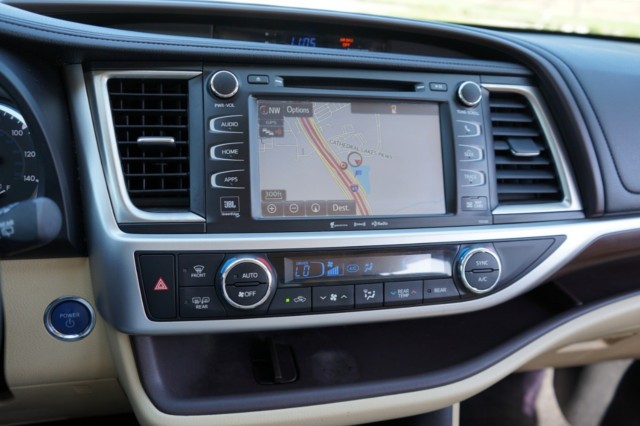 2016 Toyota Highlander Hybrid AWD 4dr Limited (Natl) photo