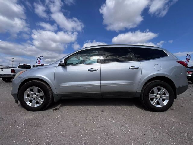 2011 Chevrolet Traverse LT photo