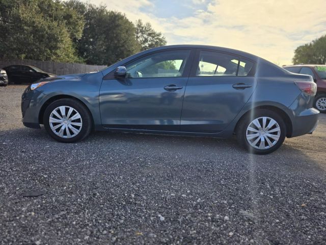 2011 Mazda Mazda3 i Sport photo