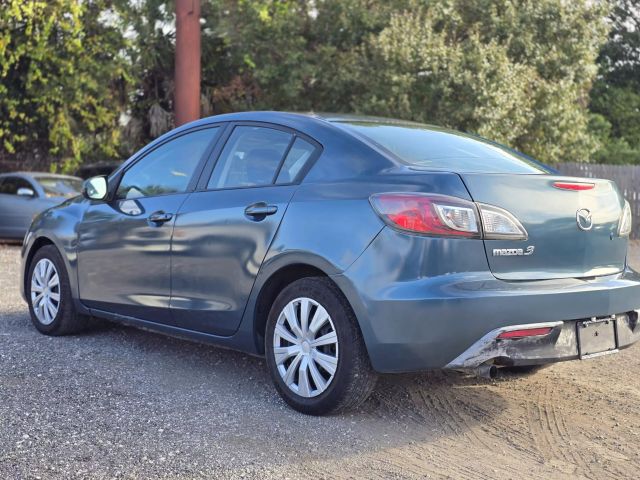 2011 Mazda Mazda3 i Sport photo
