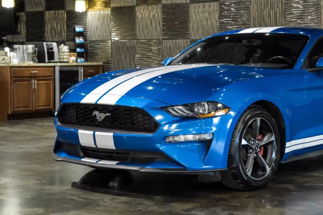 2020 Ford Mustang EcoBoost Coupe 2D photo
