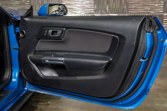 2020 Ford Mustang EcoBoost Coupe 2D photo