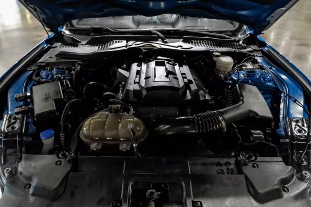 2020 Ford Mustang EcoBoost Coupe 2D photo