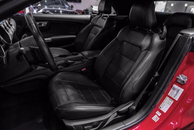 2017 Ford Mustang EcoBoost Premium Convertible 2 photo