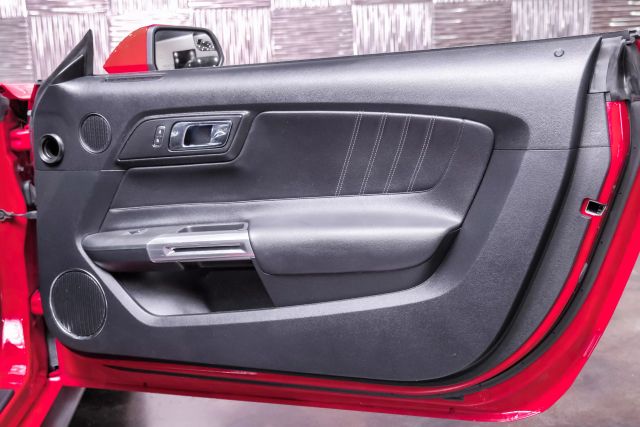2017 Ford Mustang EcoBoost Premium Convertible 2 photo
