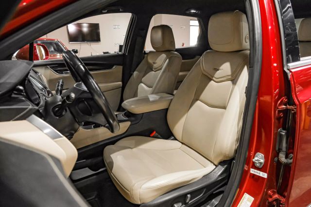 2019 Cadillac XT5 Sport Utility 4D photo