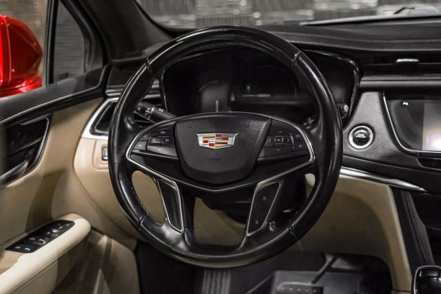 2019 Cadillac XT5 Sport Utility 4D photo