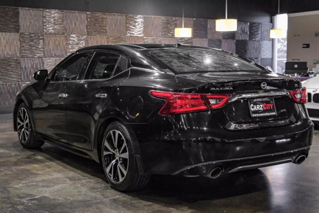 2017 Nissan Maxima SL (2017.5) Sedan 4D photo