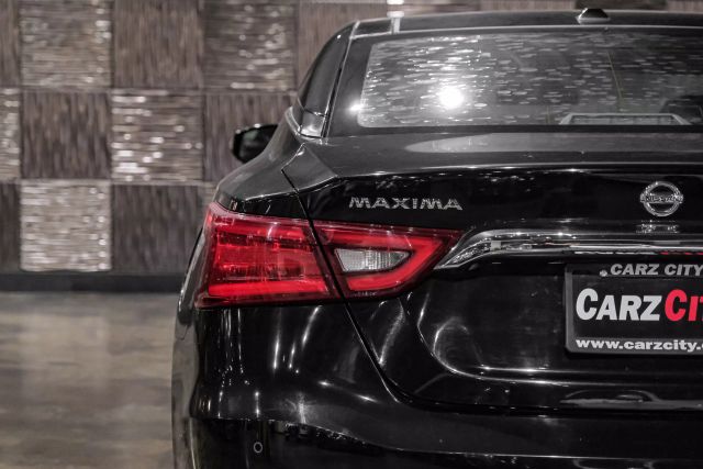 2017 Nissan Maxima SL (2017.5) Sedan 4D photo
