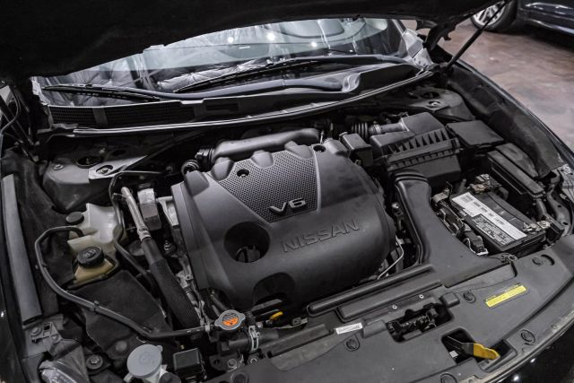 2017 Nissan Maxima SL (2017.5) Sedan 4D photo