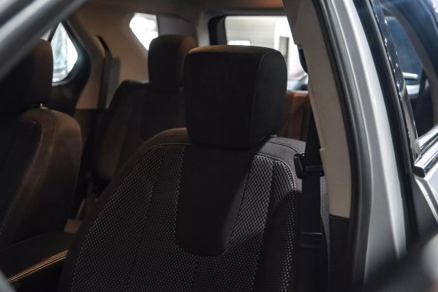 2017 Chevrolet Equinox LS Sport Utility 4D photo