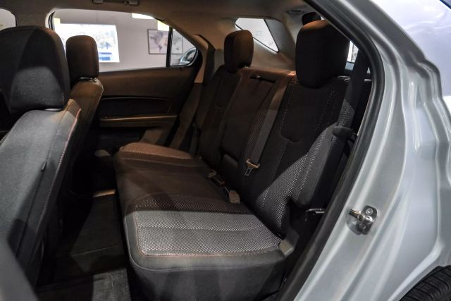 2017 Chevrolet Equinox LS Sport Utility 4D photo