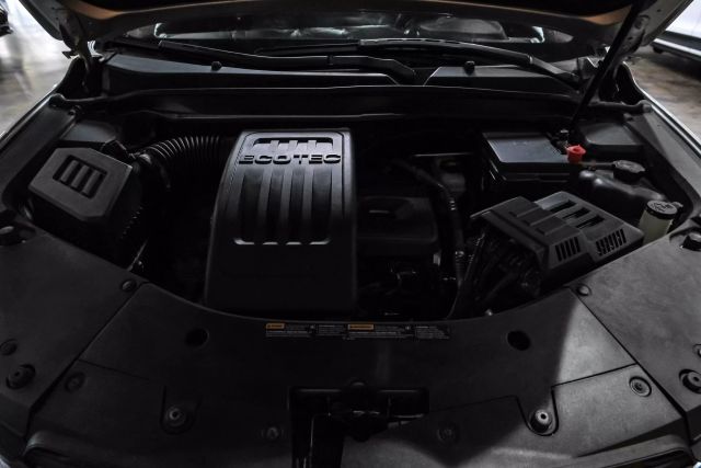 2017 Chevrolet Equinox LS Sport Utility 4D photo