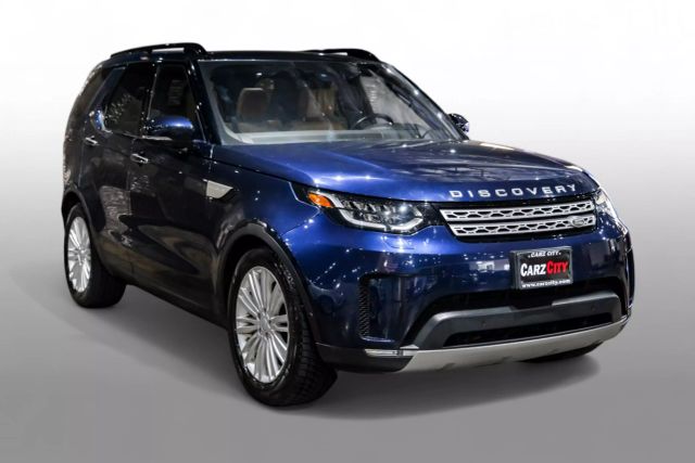 2019 Land Rover Discovery HSE Luxury Sport Utility 4D photo