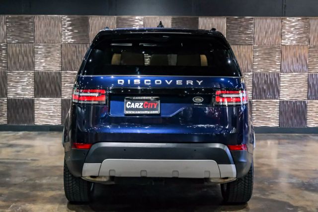 2019 Land Rover Discovery HSE Luxury Sport Utility 4D photo