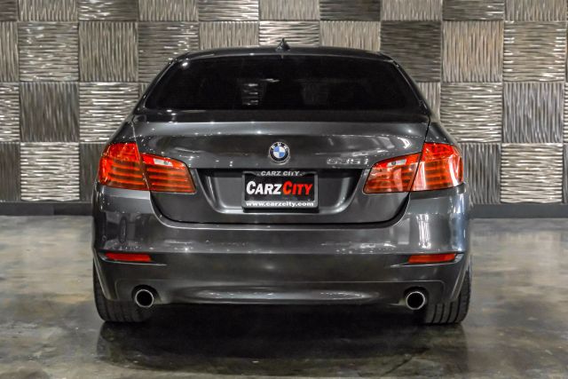 2016 BMW 5-Series 535i Sedan 4D photo