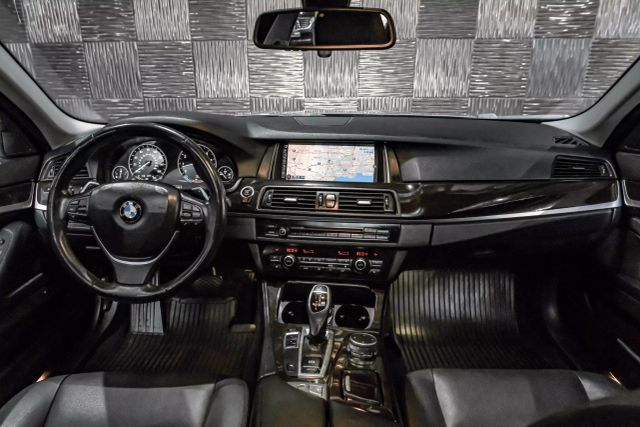 2016 BMW 5-Series 535i Sedan 4D photo