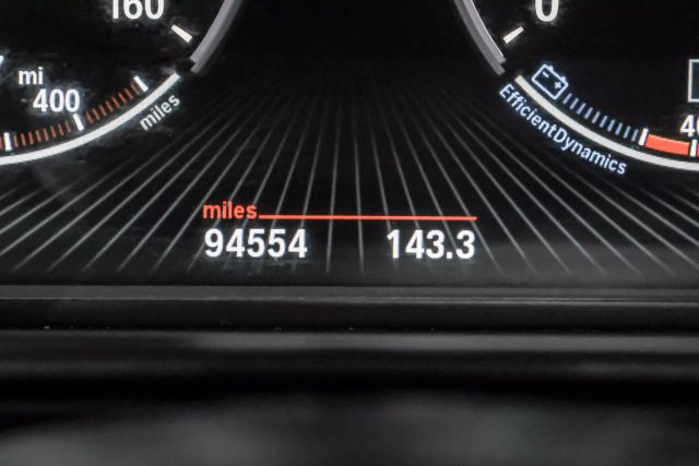 2016 BMW 5-Series 535i Sedan 4D photo