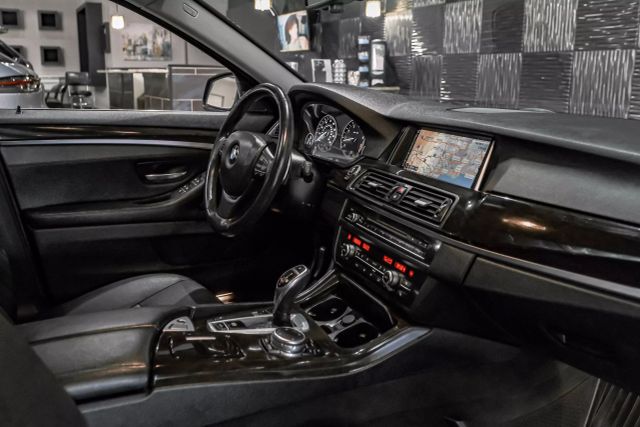 2016 BMW 5-Series 535i Sedan 4D photo