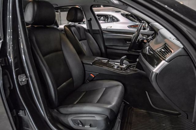 2016 BMW 5-Series 535i Sedan 4D photo