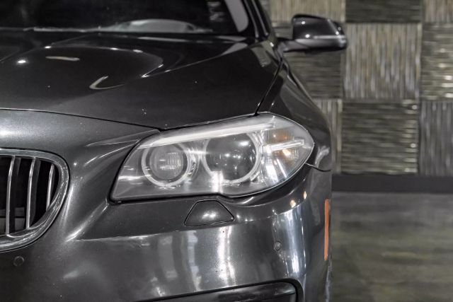 2016 BMW 5-Series 535i Sedan 4D photo