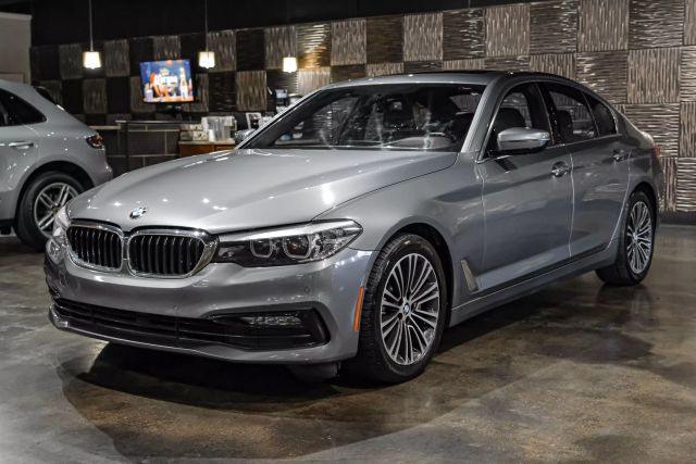 2017 BMW 5-Series 530i Sedan 4D photo