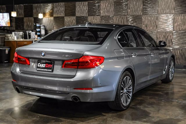 2017 BMW 5-Series 530i Sedan 4D photo