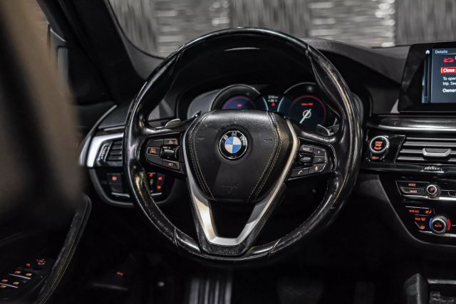 2017 BMW 5-Series 530i Sedan 4D photo