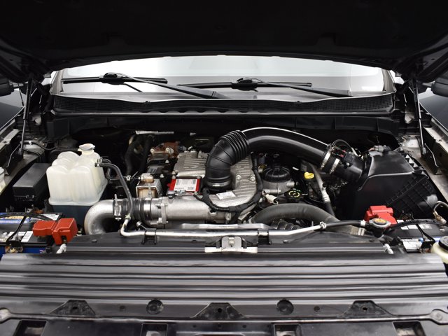 2019 Nissan Titan XD SL photo