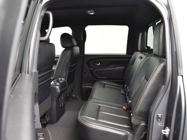 2019 Nissan Titan XD SL photo