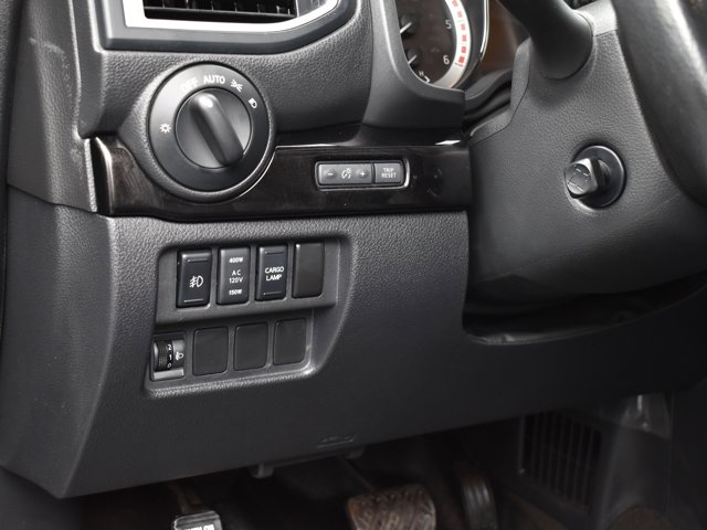 2019 Nissan Titan XD SL photo