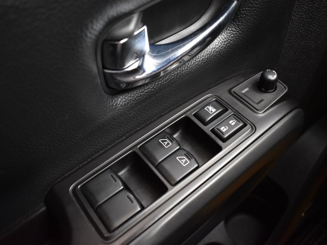 2019 Nissan Titan XD SL photo