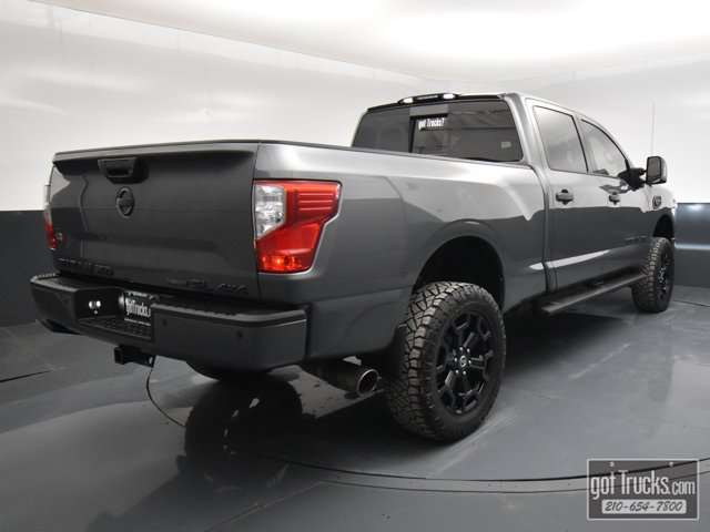 2019 Nissan Titan XD SL photo