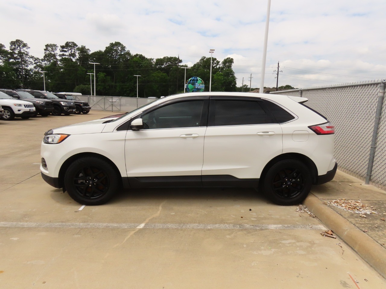 used 2021 Ford Edge car, priced at $18,999