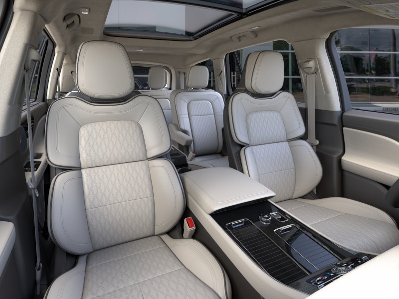 new 2024 Lincoln Aviator car, priced at $83,020