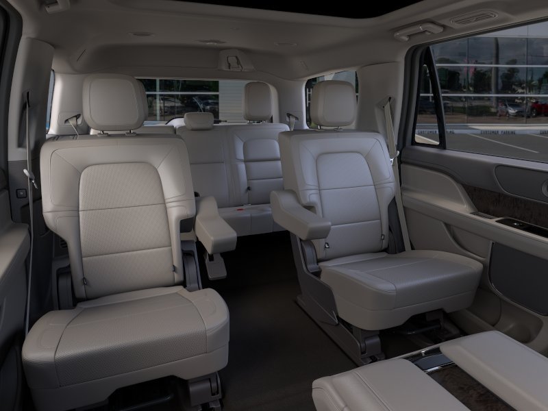 new 2024 Lincoln Navigator car, priced at $88,155