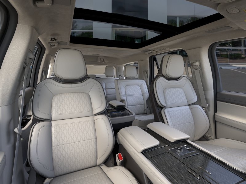 new 2024 Lincoln Navigator car, priced at $117,215