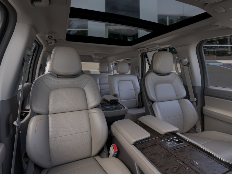 new 2024 Lincoln Navigator L car, priced at $111,875