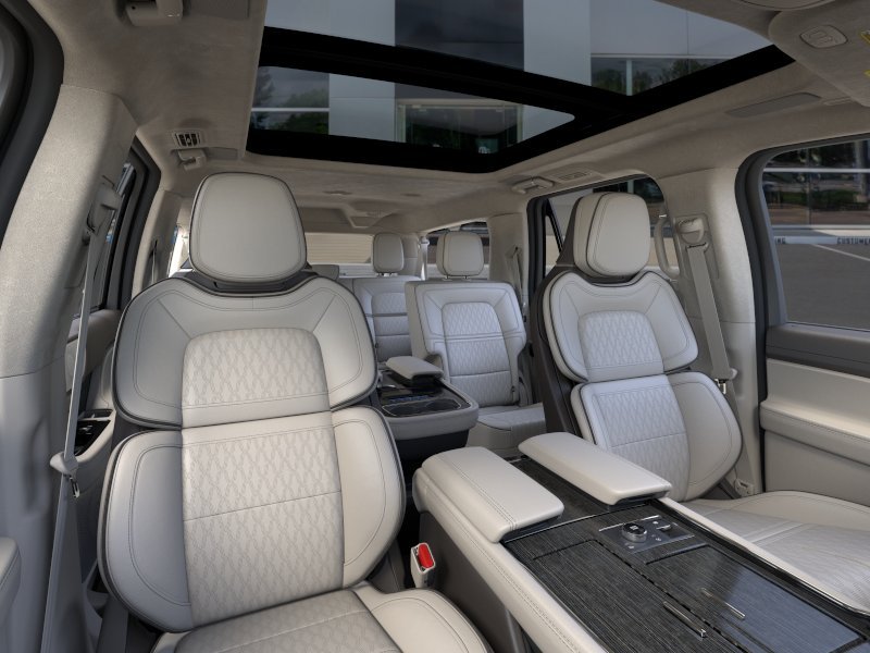 new 2024 Lincoln Navigator L car, priced at $124,060