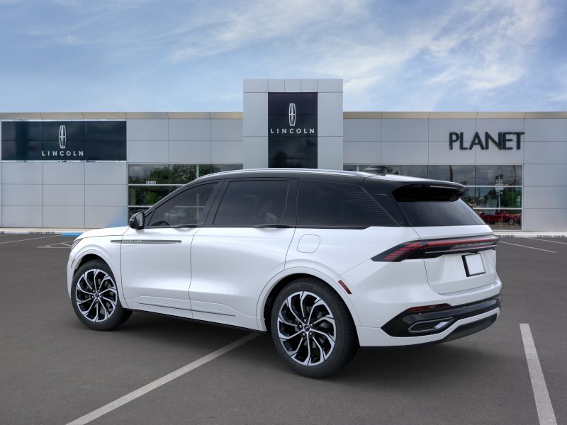 new 2024 Lincoln Nautilus car, priced at $65,600