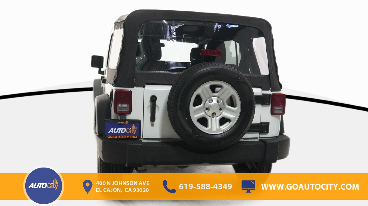 used 2016 Jeep Wrangler Unlimited car, priced at $22,900