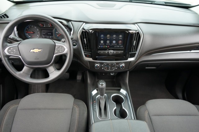 used 2020 Chevrolet Traverse car, priced at $18,900