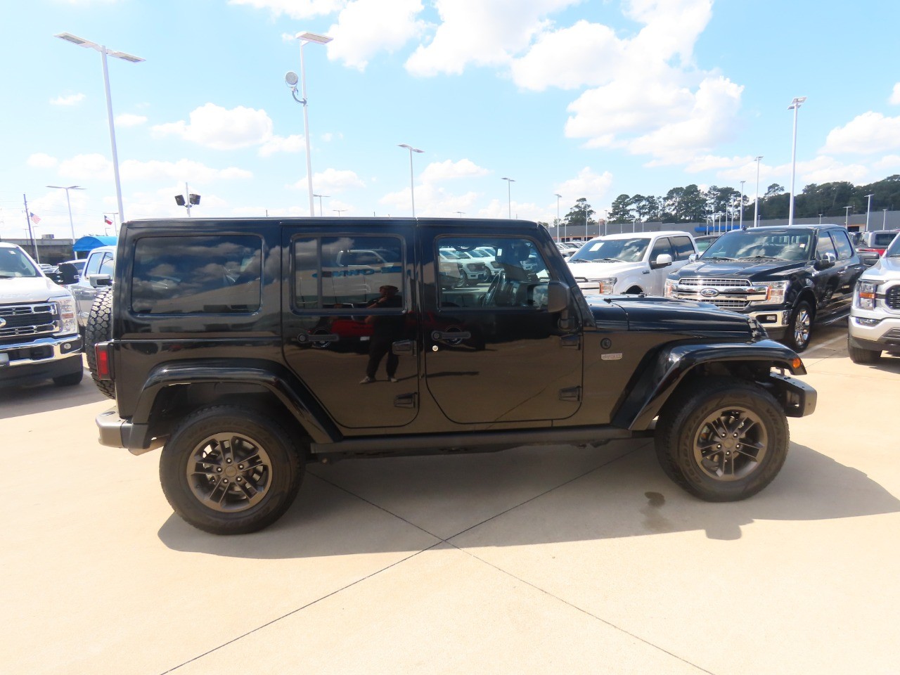 used 2017 Jeep Wrangler Unlimited car, priced at $25,999